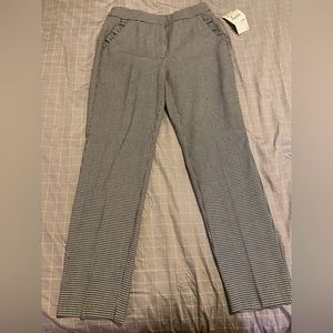 Zara houndstooth trousers. Size small. New with tags